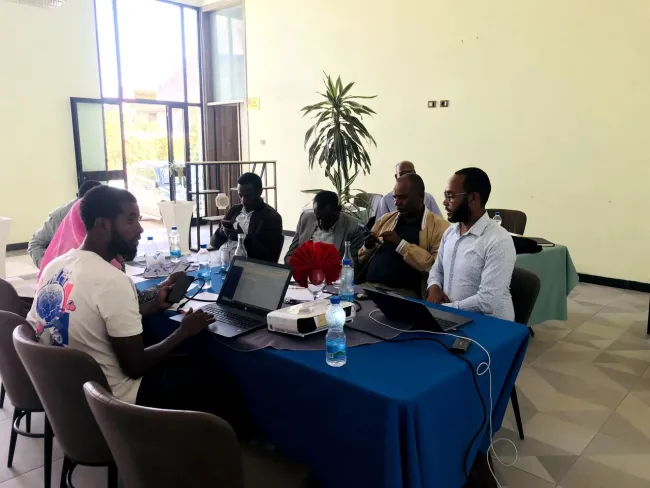 photo_2025-05-14_14-56-22